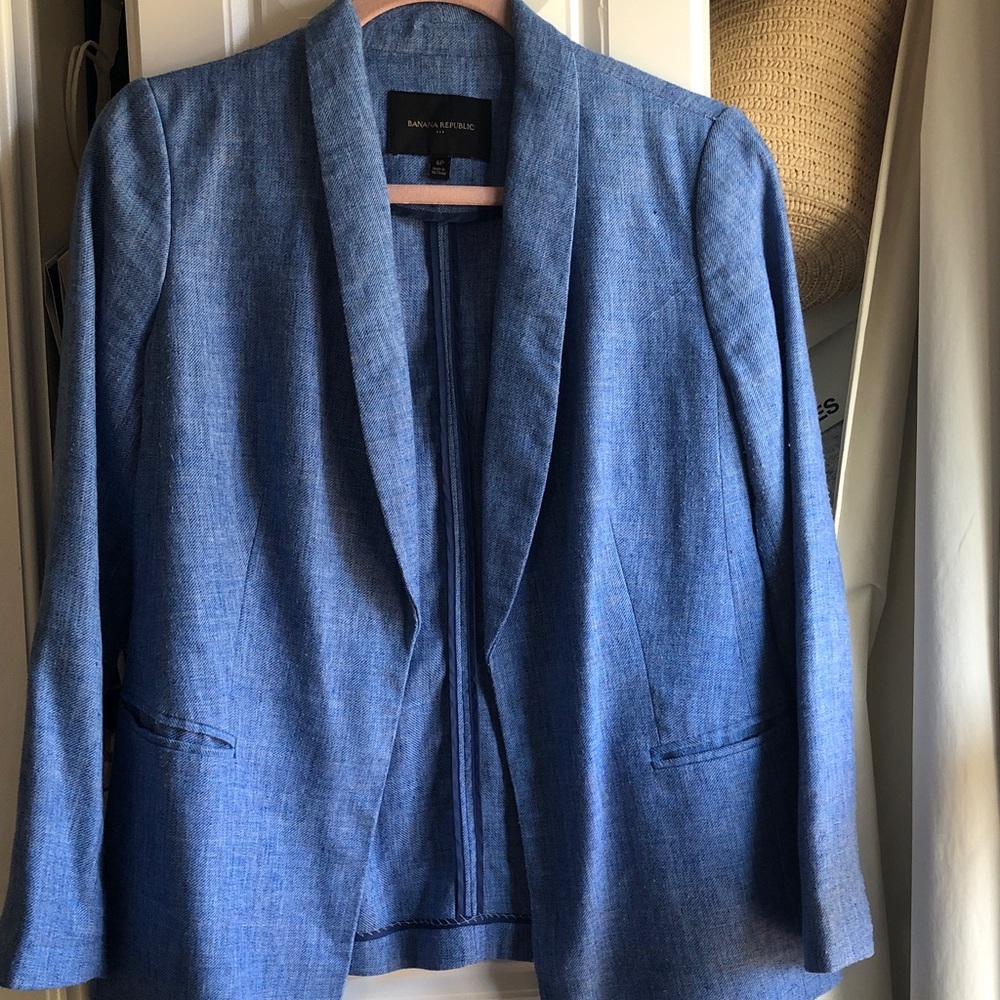 Banana Republic Linen Blue Blazer